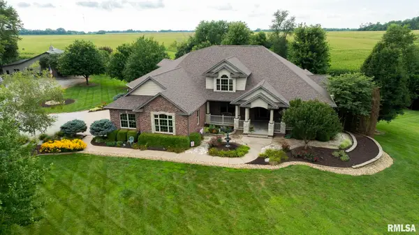 3005 State Route 97 Highway, Pleasant Plains, IL 62677