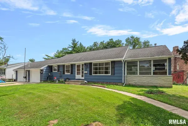 110 N Morgan Street, Meredosia, IL 62665