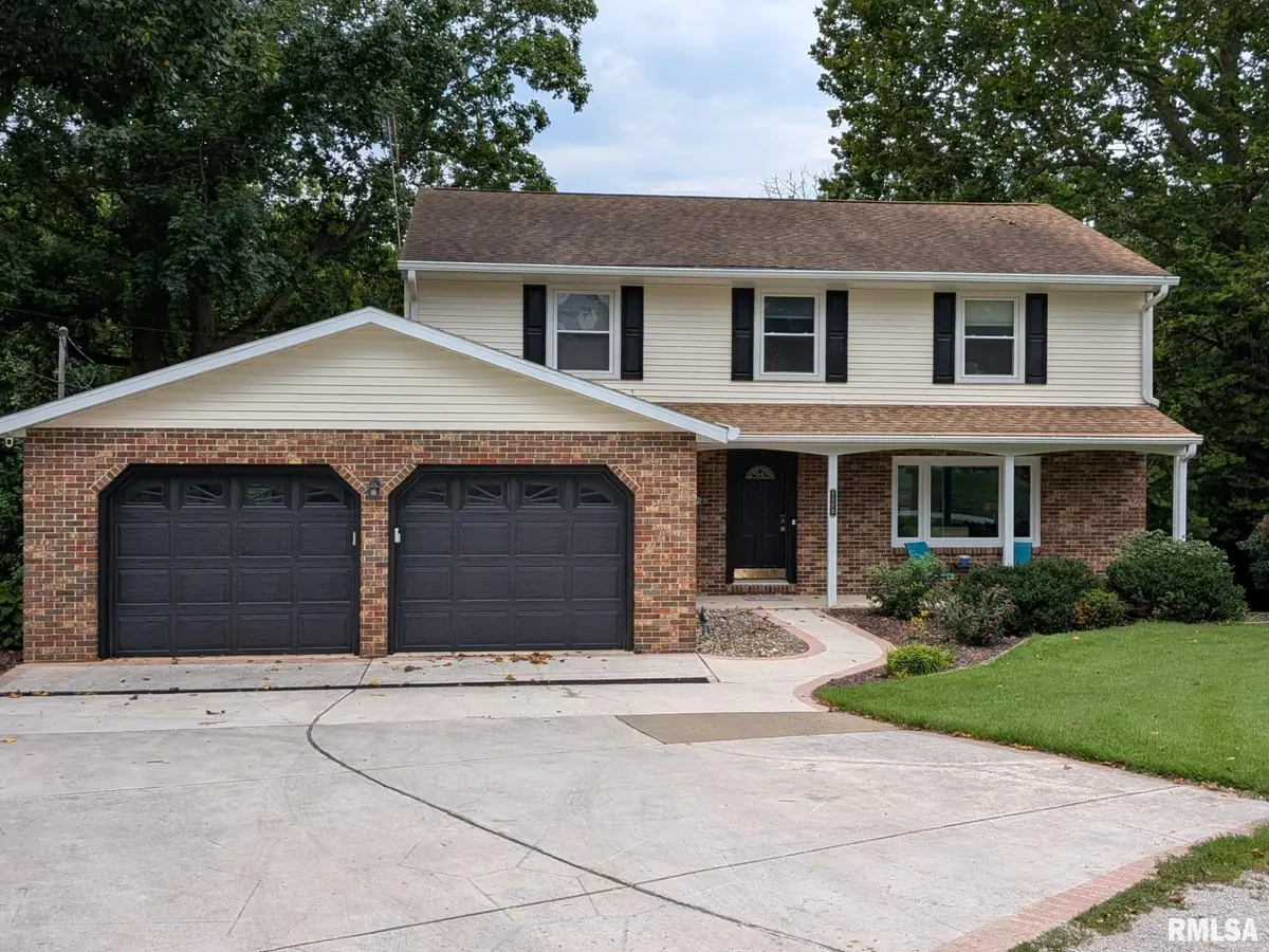 4 Willimantic Road, Rochester, IL 62563 - #1