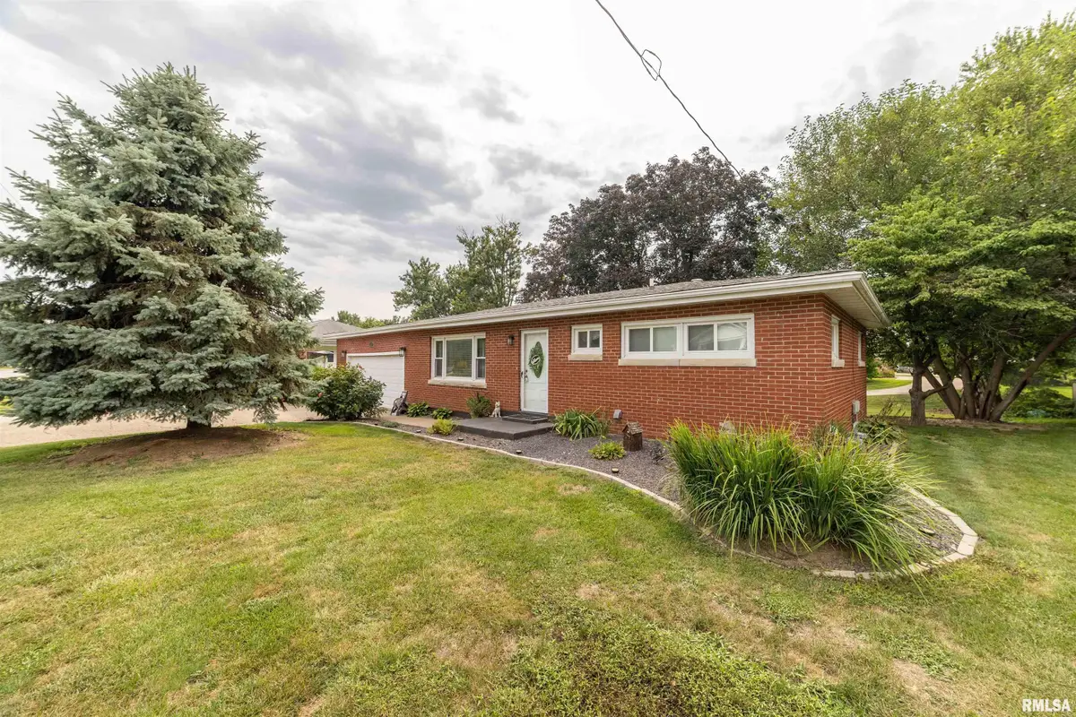 2631 N 12th Street, Quincy, IL 62305 - #1