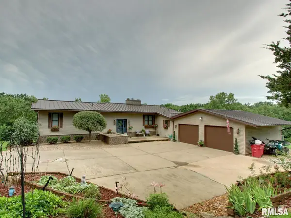 1414 Eastate Drive, Quincy, IL 62305