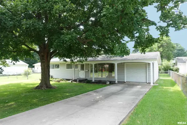 1232 N West Street, Galesburg, IL 61401