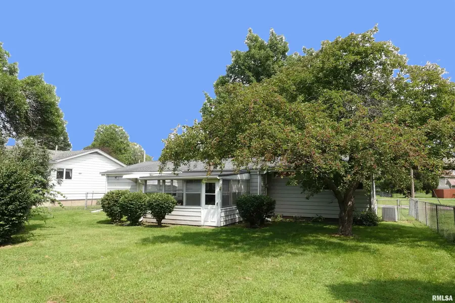1232 N West Street, Galesburg, IL 61401 - #3