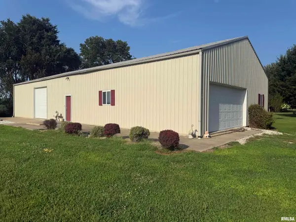 217 W Main Street, Ursa, IL 62376
