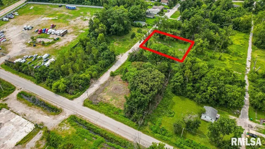 743 N 55th Street, East Saint Louis, IL 62203 - #3
