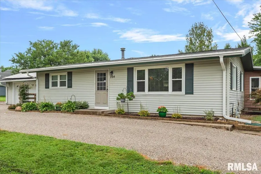 220 N Koke Mill Road, Springfield, IL 62711 - #2