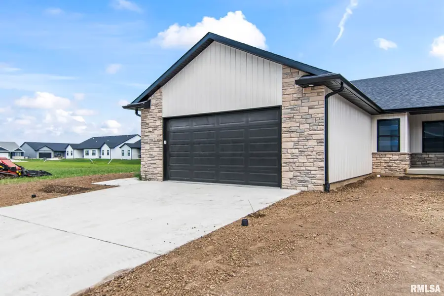 1704 Ambleside Drive, Springfield, IL 62711 - #2