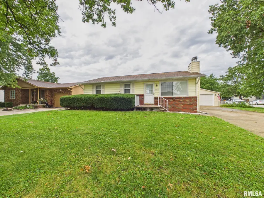 3029 Selkirk Road, Springfield, IL 62702 - #2