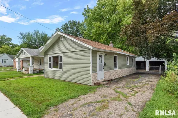 209 Yates Avenue, Springfield, IL 62702