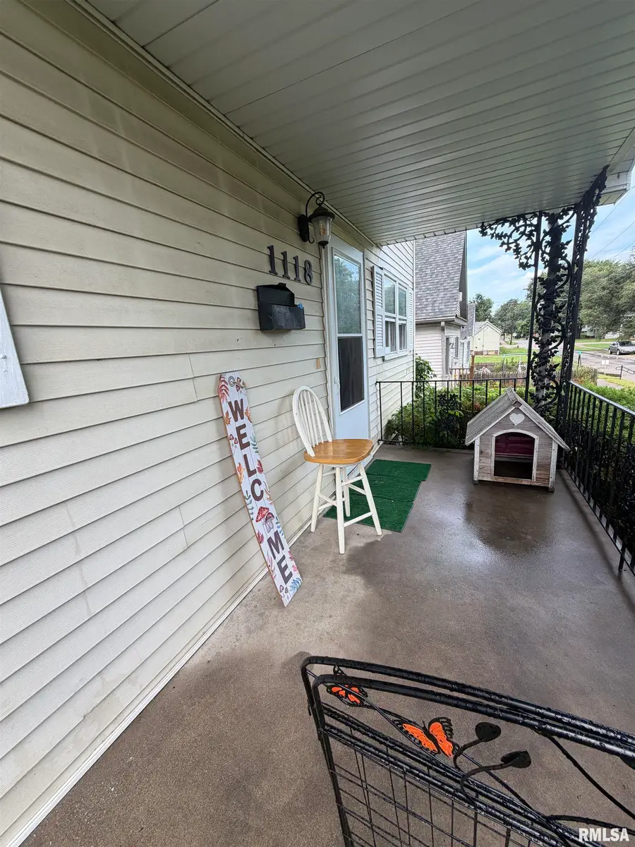 1118 E Percy Avenue, Springfield, IL 62702 - #2