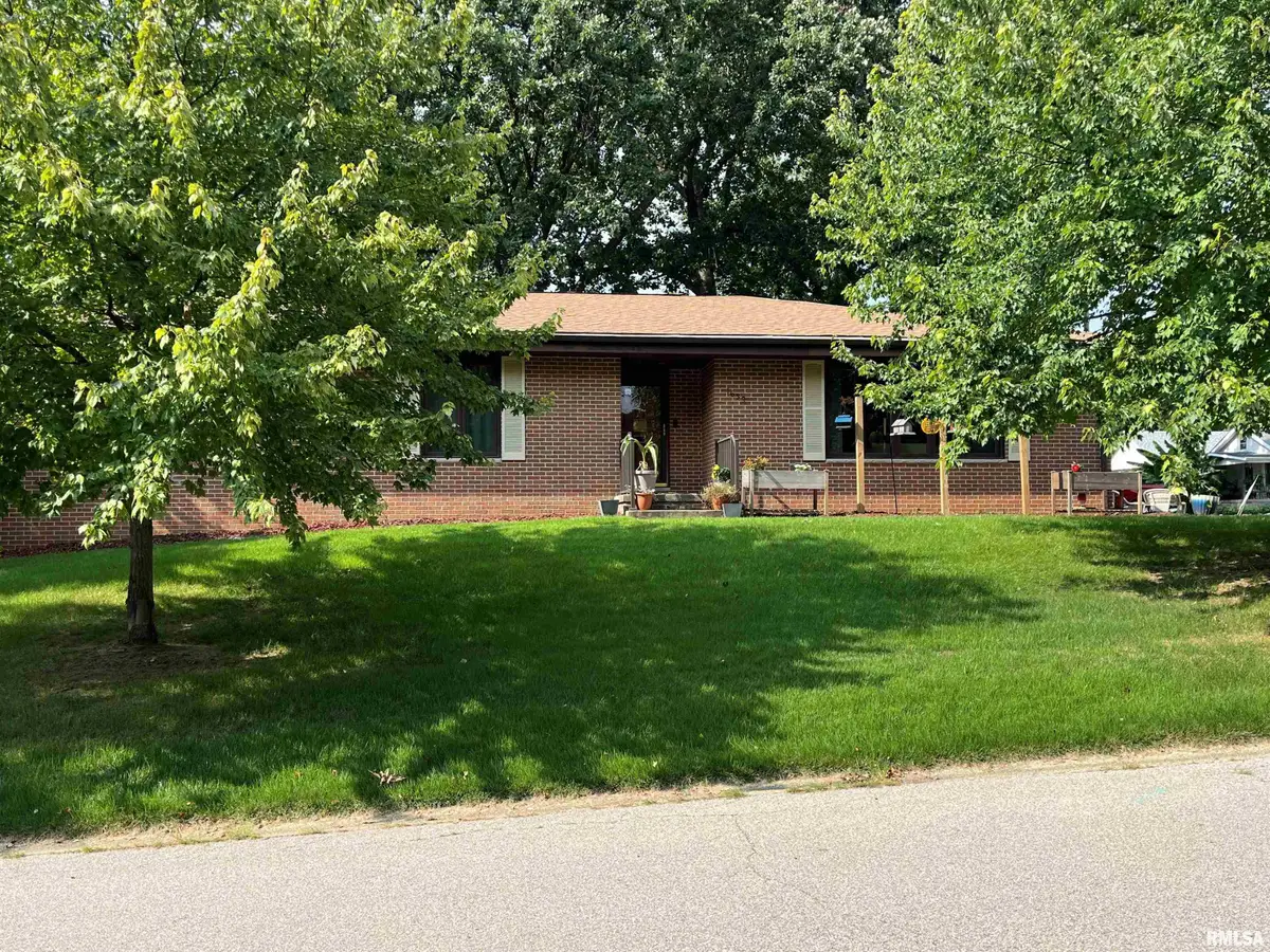 1639 W Edwards Street, Springfield, IL 62704 - #1