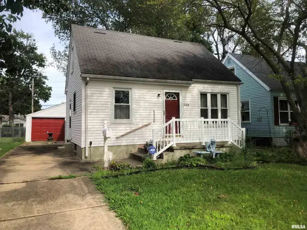 2004 N 22nd Street, Springfield, IL 62702