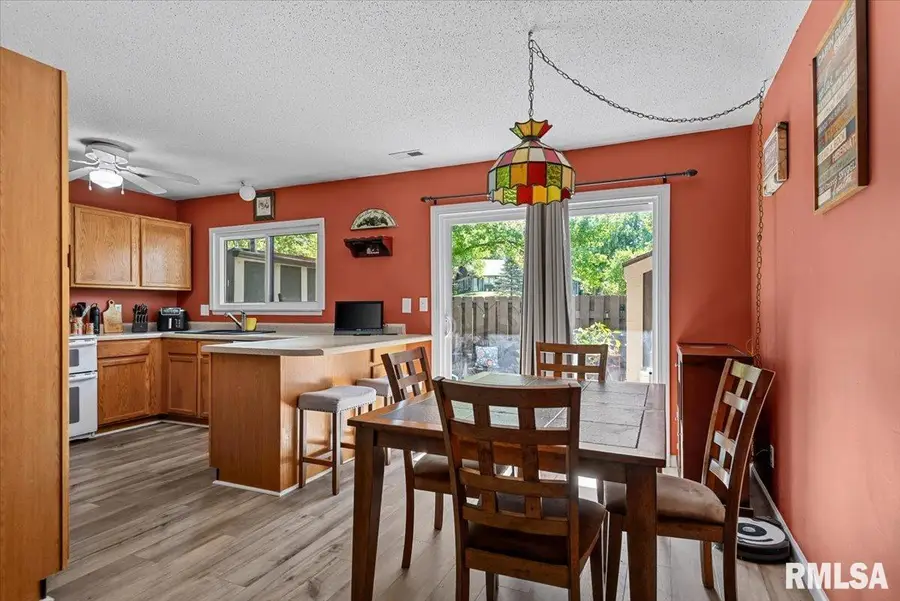 28 Trailridge Lane, Springfield, IL 62702 - #3
