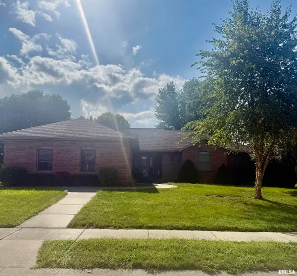 2509 Silver Lake Court, Springfield, IL 62711