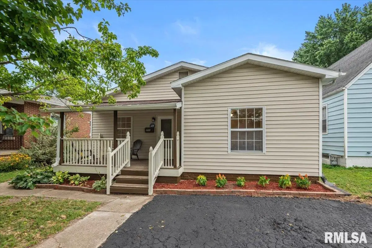 2004 S Pasfield Street, Springfield, IL 62704 - #1