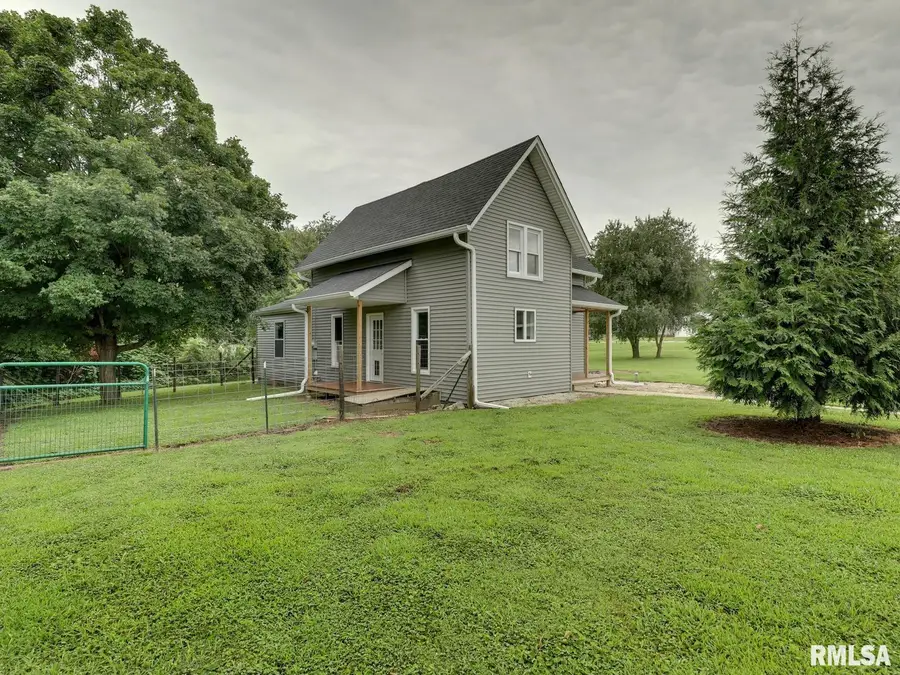 210 E High Street, Kinderhook, IL 62345 - #3
