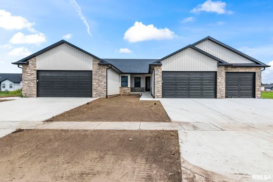 1706 Ambleside Drive, Springfield, IL 62711 - #3