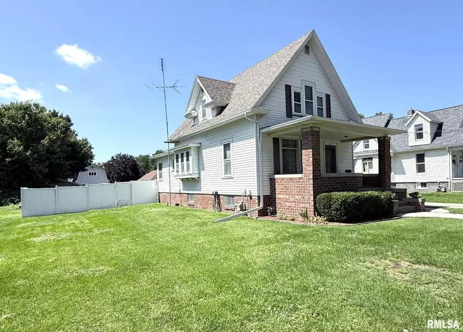 70 Lake Street, Galesburg, IL 61401 - #2