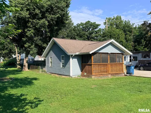 521 N Daniel Avenue, Springfield, IL 62702