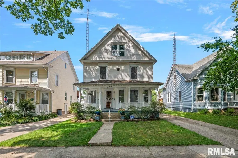 815 S Douglas Avenue, Springfield, IL 62704 - #2