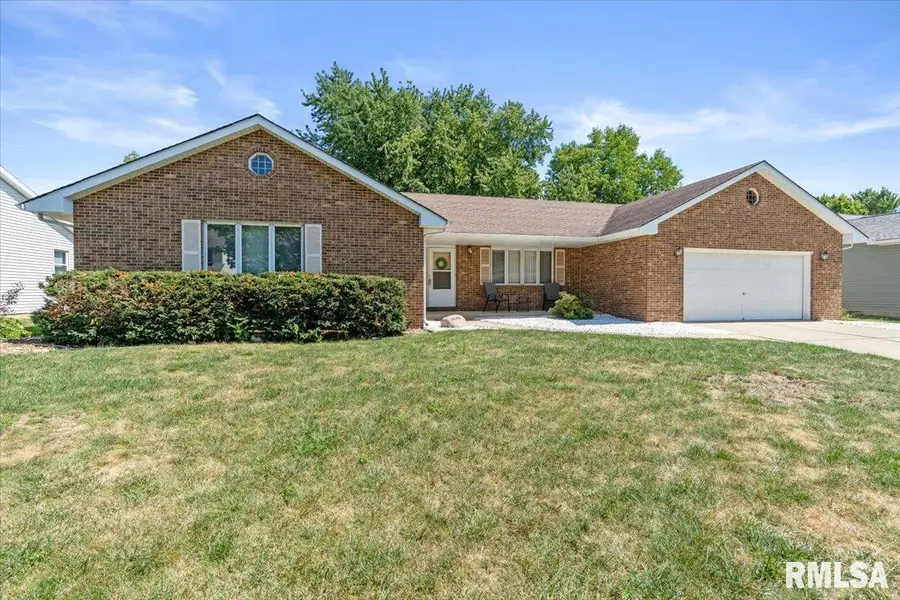 1808 Hunter Ridge Drive, Springfield, IL 62704 - #2