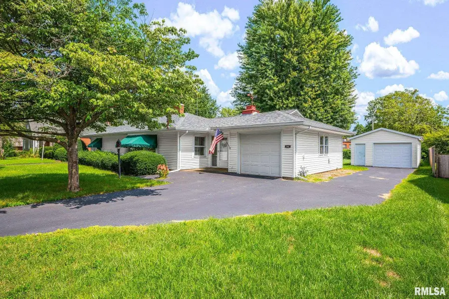1461 N Academy Street, Galesburg, IL 61401 - #2