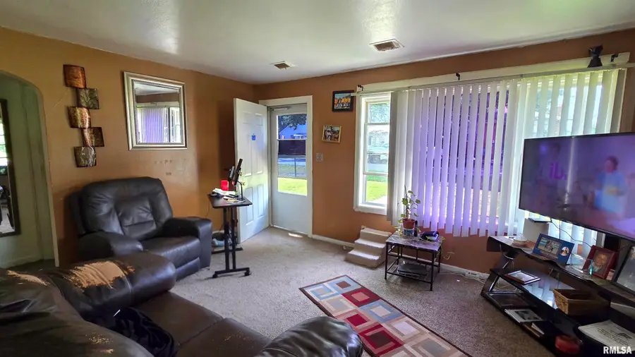 300 S Livingston Street, Springfield, IL 62703 - #2