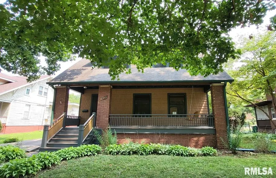1055 N Prairie Street, Galesburg, IL 61401 - #2