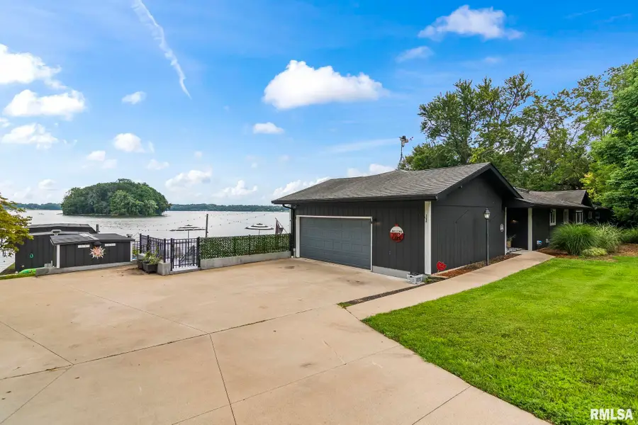 92 Island Bay Lane, Springfield, IL 62712 - #3