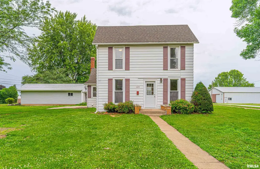 120 E Mccormick Avenue, Emden, IL 62635 - #2