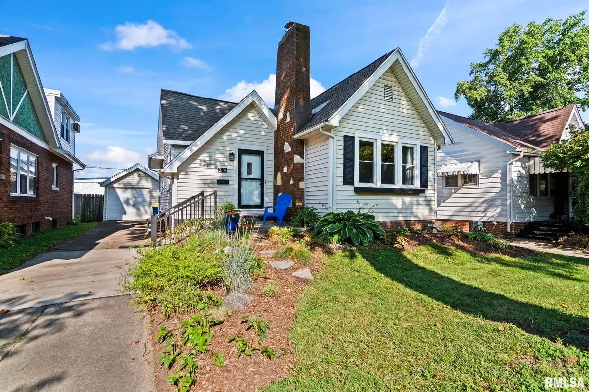 2109 S State Street, Springfield, IL 62704 - #1