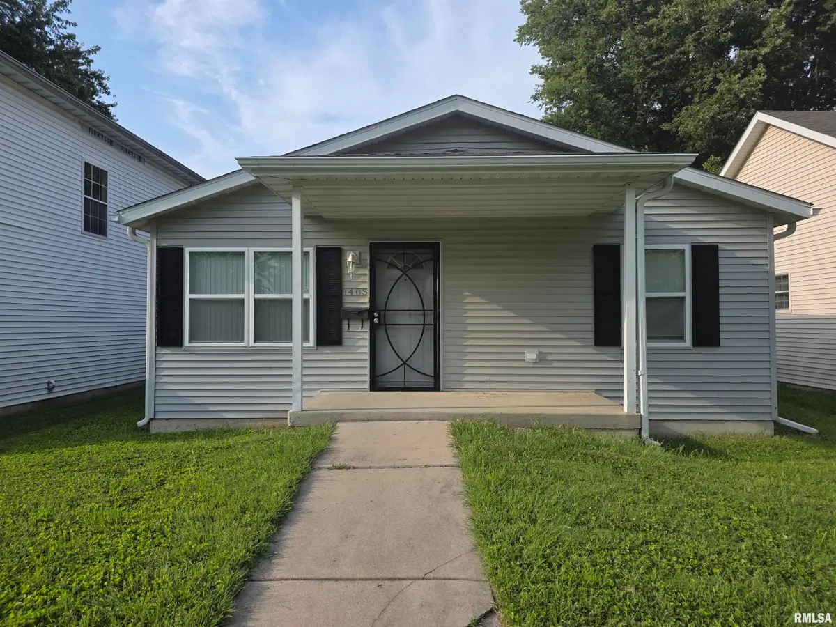 1405 E Edwards Street, Springfield, IL 62703 - #1