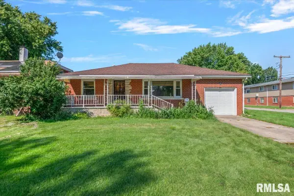 229 N Milton Avenue, Springfield, IL 62702