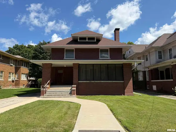 1003 N Broad Street, Galesburg, IL 61401