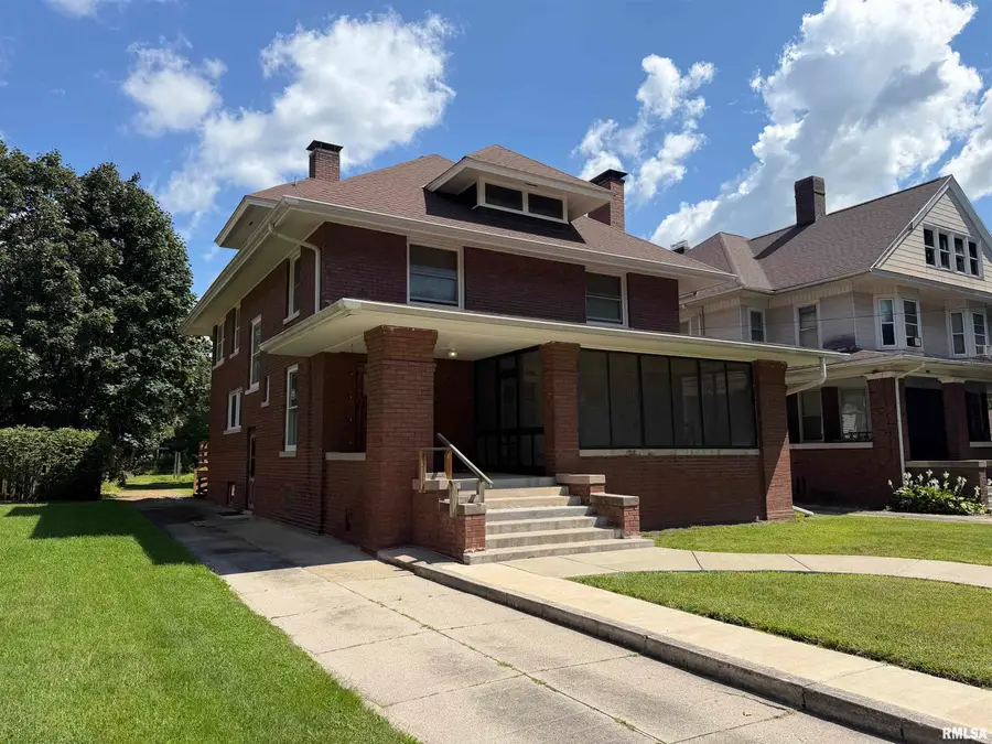 1003 N Broad Street, Galesburg, IL 61401 - #2
