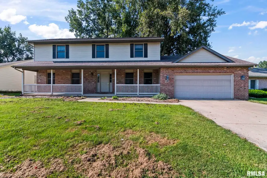 2316 Shabbona Drive, Springfield, IL 62702 - #2
