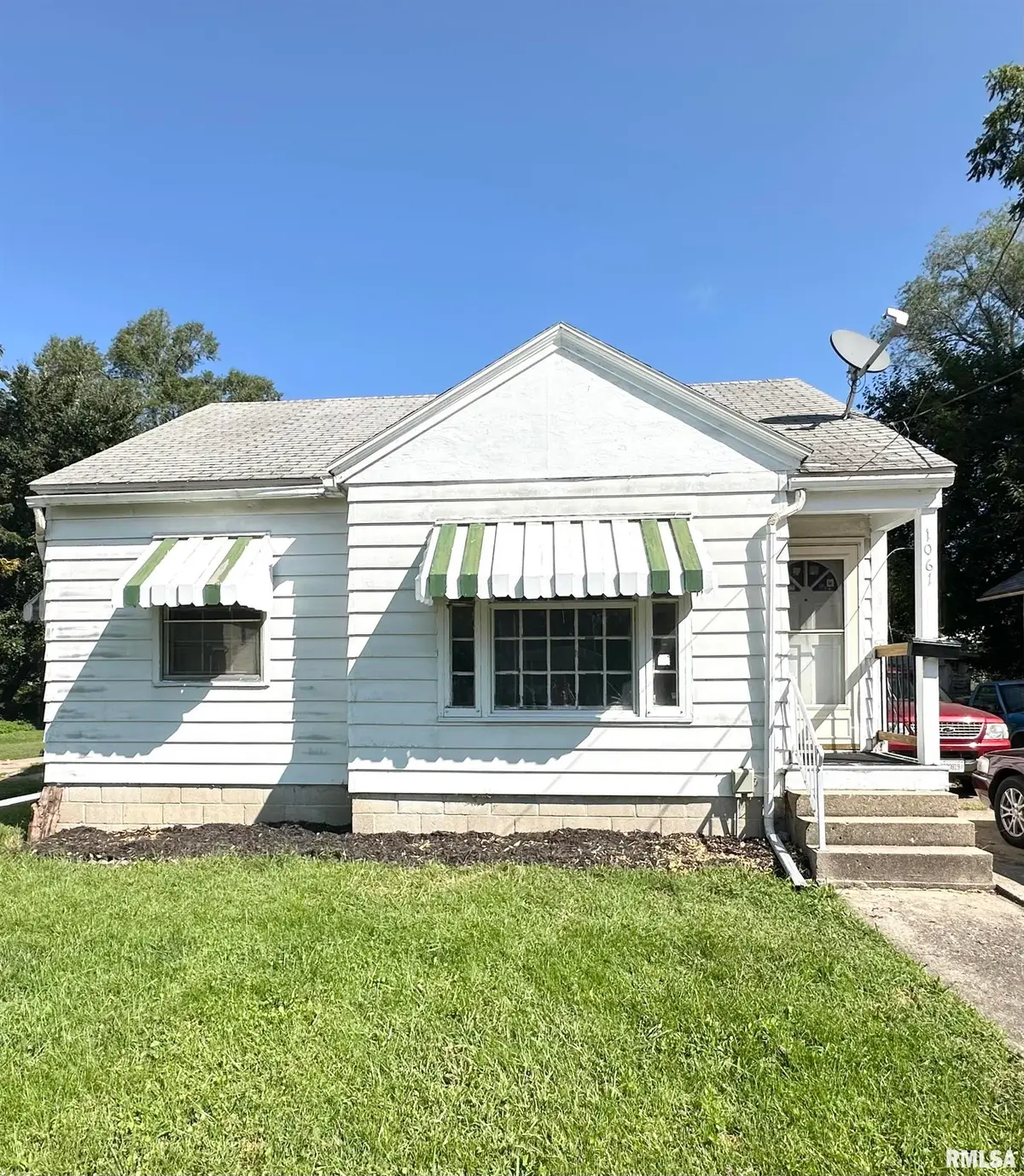 1061 E South Street, Galesburg, IL 61401 - #1