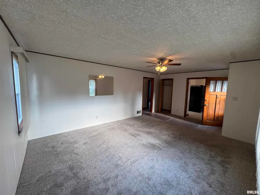 549 Arnold Street, Galesburg, IL 61401 - #2
