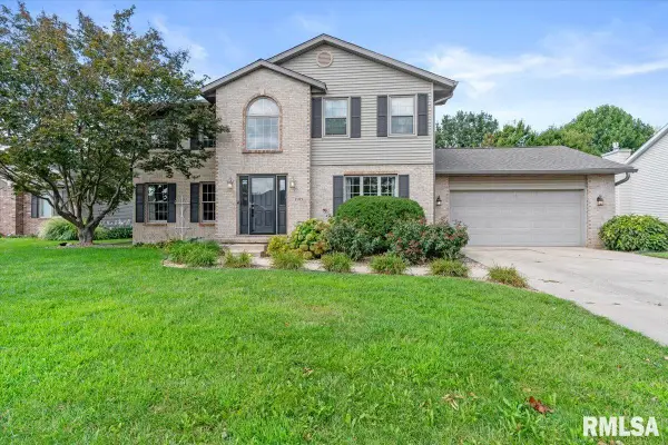 2105 Burgess Drive, Springfield, IL 62711