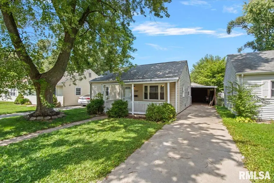 2257 E Converse Avenue, Springfield, IL 62702 - #2