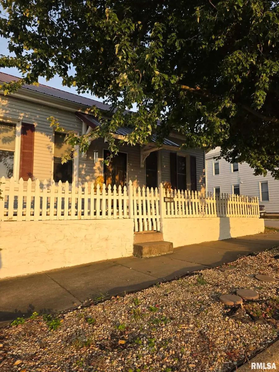 719 S 5th Street, Quincy, IL 62301 - #2