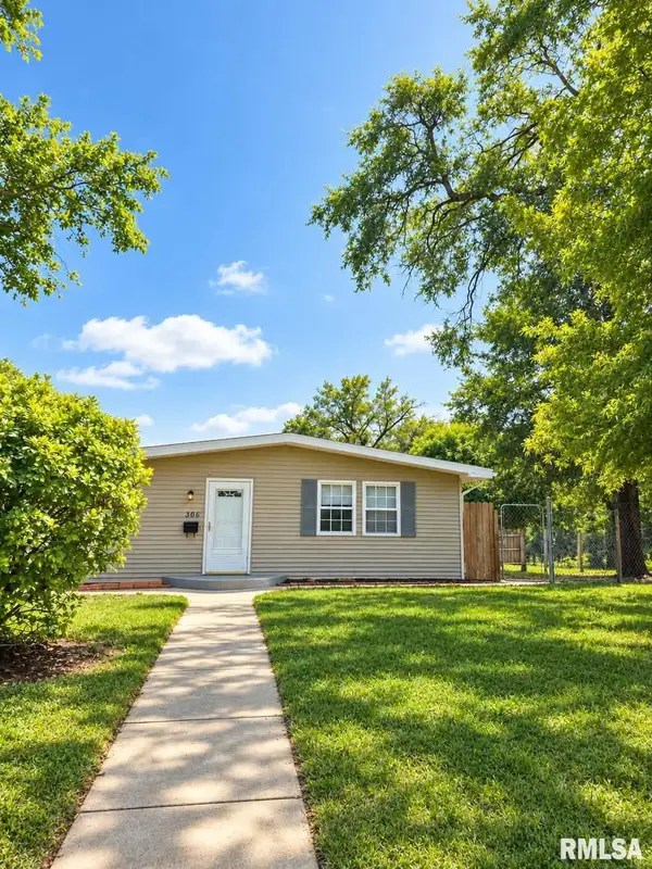 300 Spruce Street, Quincy, IL 62301