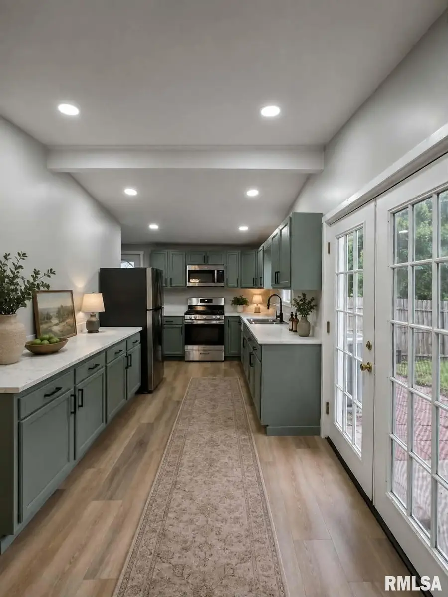 300 Spruce Street, Quincy, IL 62301 - #3