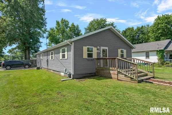 1500 W Gilpin Street, Taylorville, IL 62568