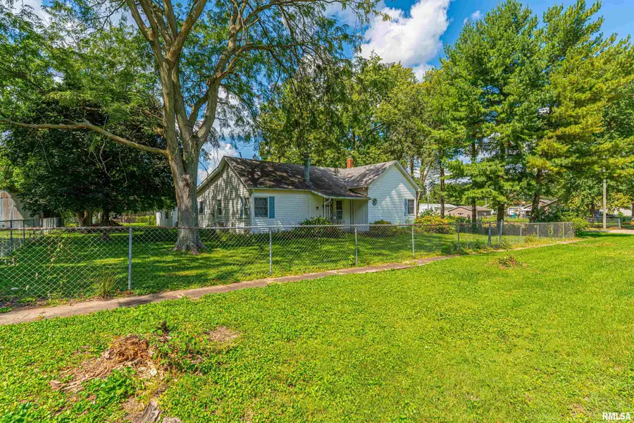 1557 Walnut Street, Beason, IL 62512 - #2