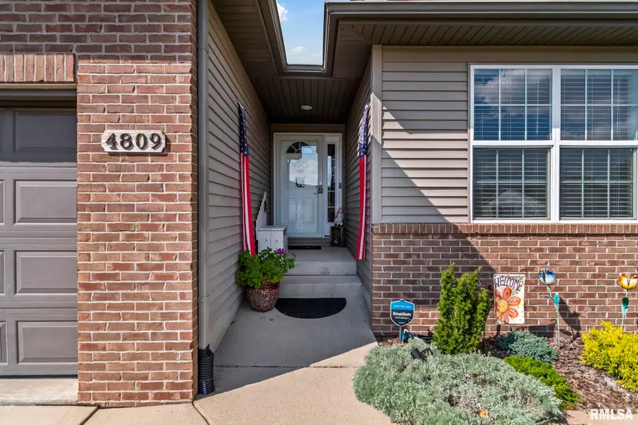 4809 Savoy Drive, Springfield, IL 62711 - #2