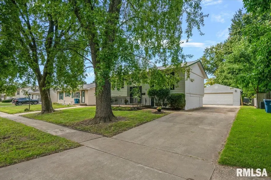 1821 Denton Drive, Springfield, IL 62702 - #3