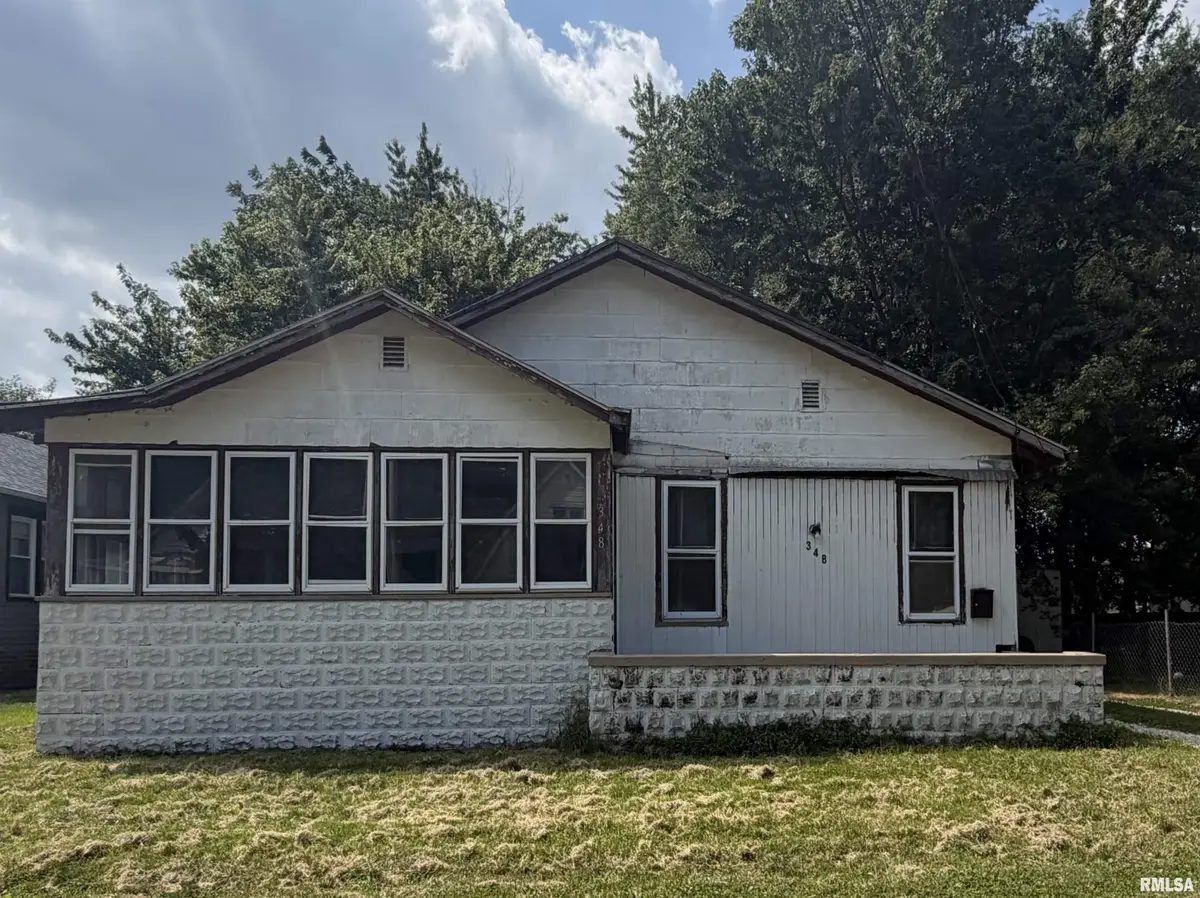 348 S Pearl Street, Galesburg, IL 61401 - #1