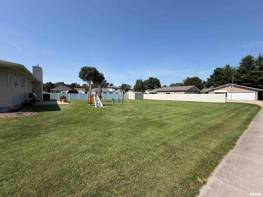 973 Johnston Street, Galesburg, IL 61401 - #3