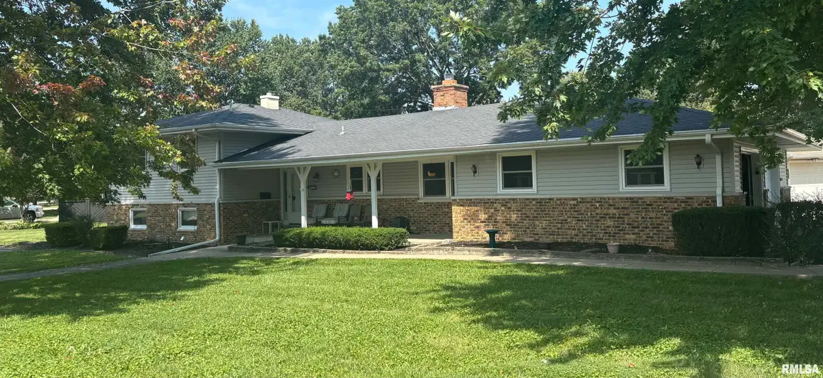 145 Circle Drive, Galesburg, IL 61401 - #1